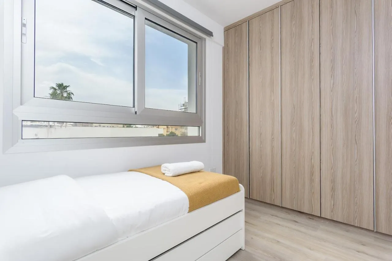 Mirage 2-Br Apartment In 拉纳卡 塞浦路斯