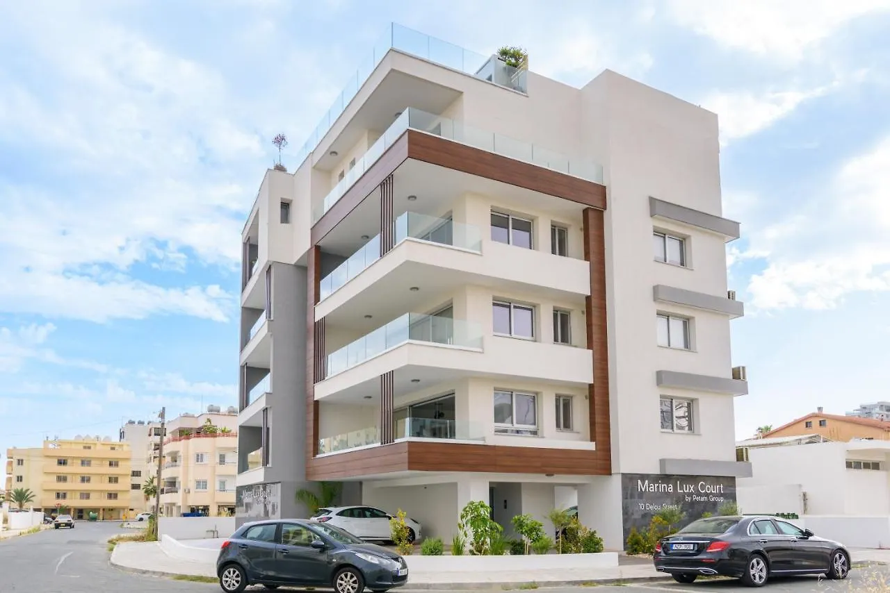 Mirage 2-Br Apartment In 拉纳卡